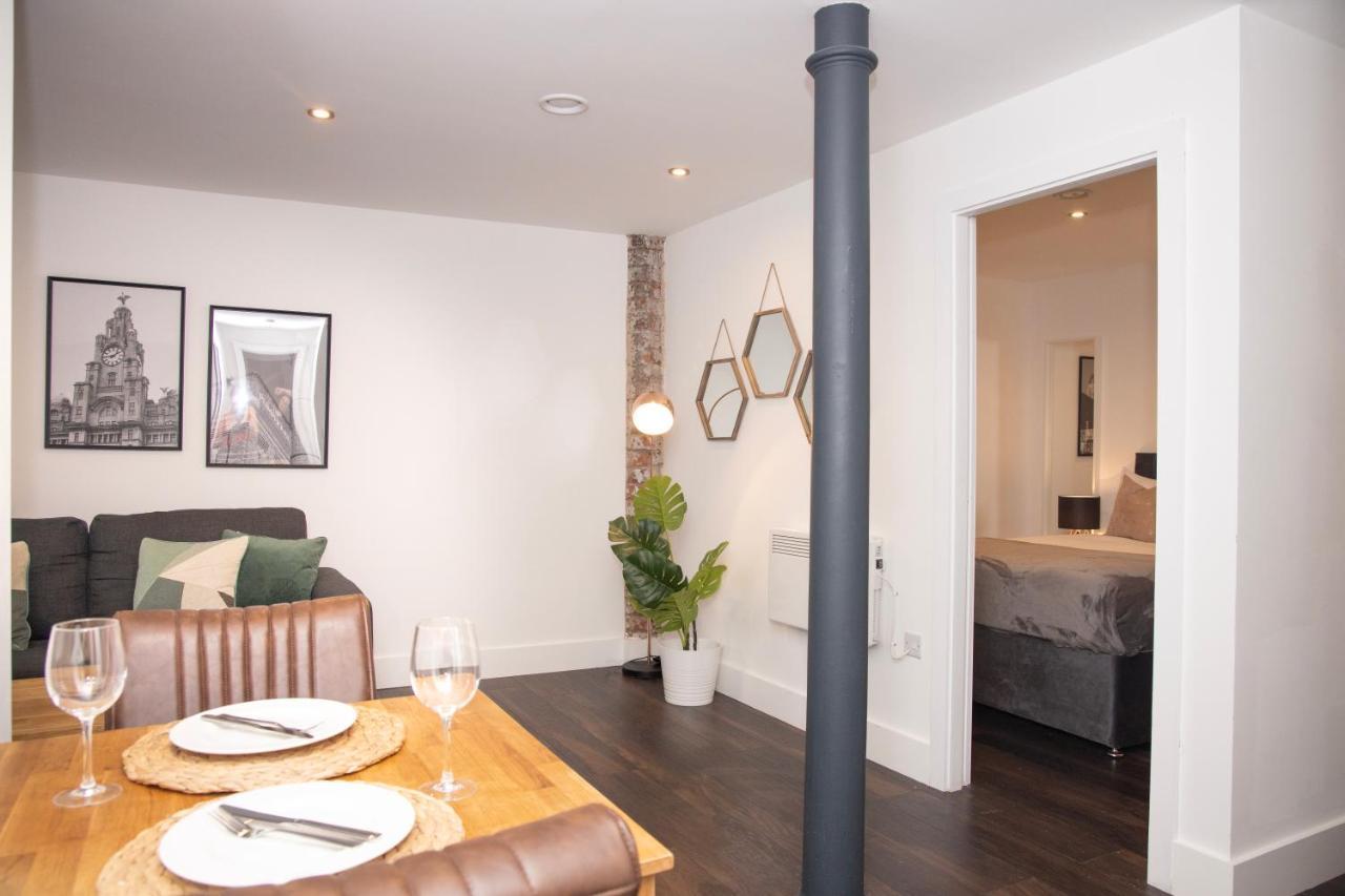 Central Aparthotel By Ustay Liverpool Exterior photo