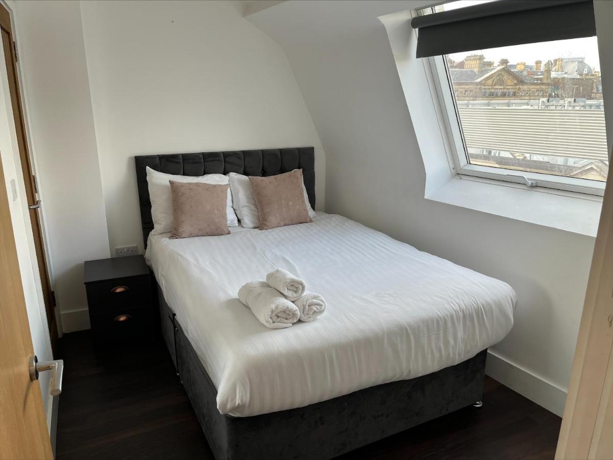Central Aparthotel By Ustay Liverpool Exterior photo