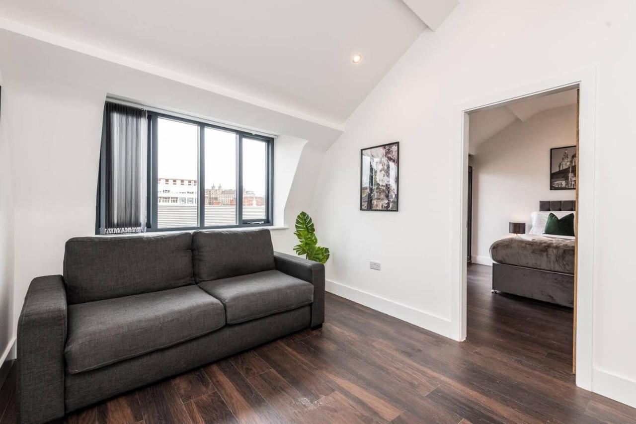 Central Aparthotel By Ustay Liverpool Exterior photo